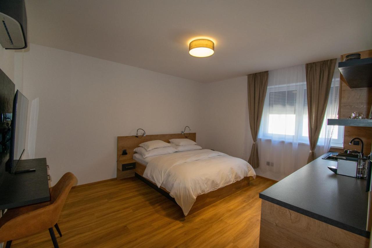 Smart Rooms Wels Exterior foto