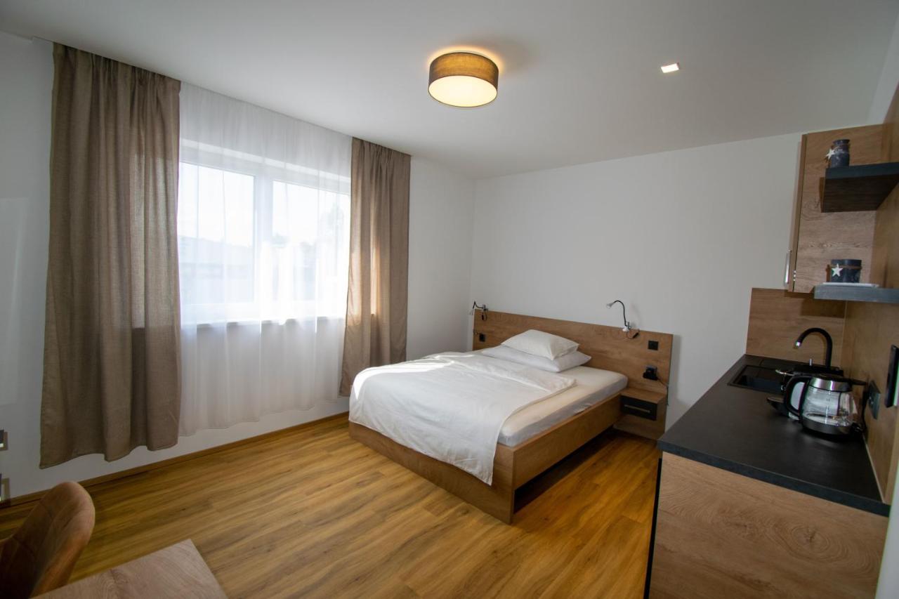Smart Rooms Wels Exterior foto